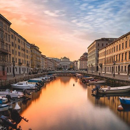 Апартаменты Residenza D'Annunzio Триест Экстерьер фото
